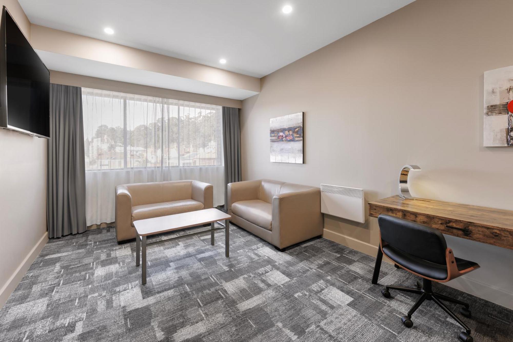 Best Western Plus Λόντσεστον Εξωτερικό φωτογραφία